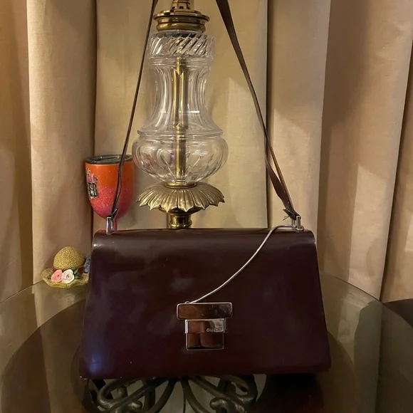 Authentic Gucci, please check all picture of condition - Picture 3 of 17